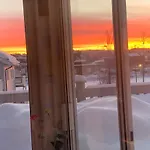 Проживание в семье Sleep Well 2 *
